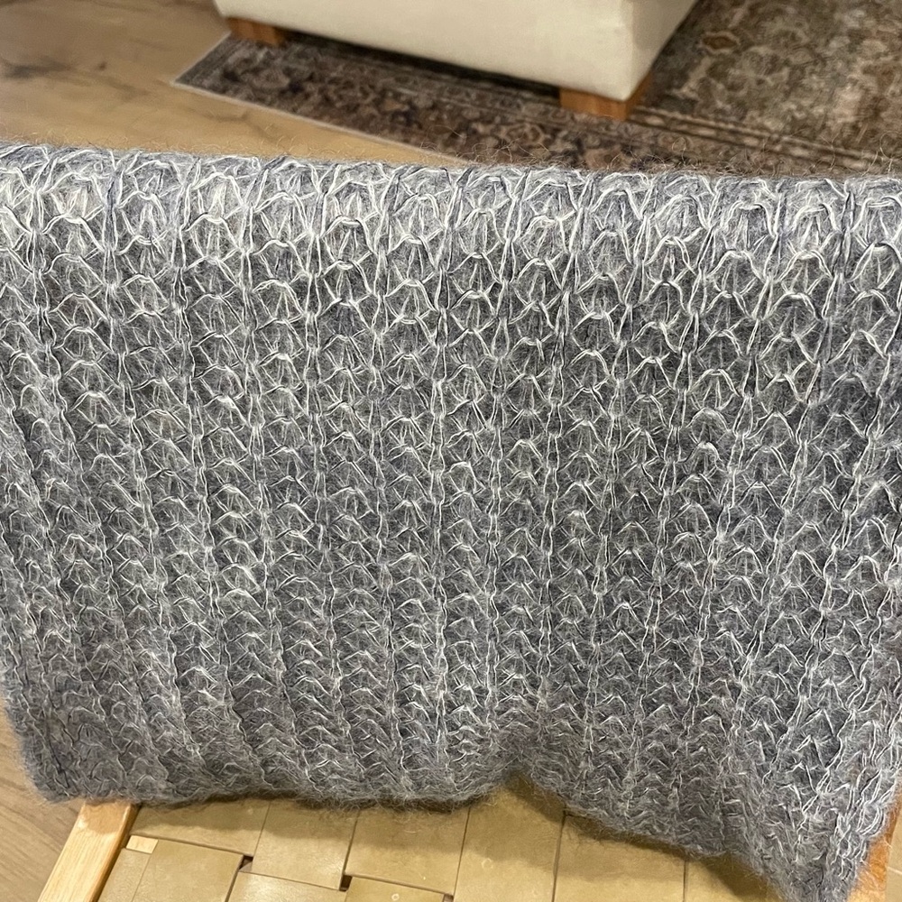 Beautiful Mohair Super Soft Wrap/Scarf - Made in Italy! 🇮🇹 perfect classy layer!